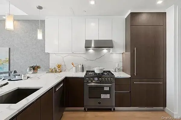 33-66 Farrington #14A, Flushing, NY 11354 - #2