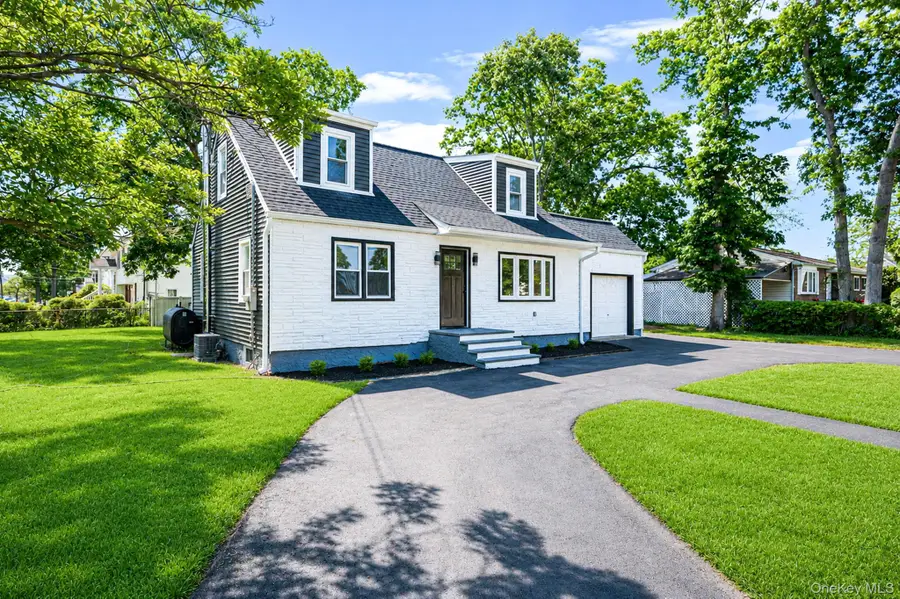 26 Brandon Avenue, Amityville, NY 11701 - #3