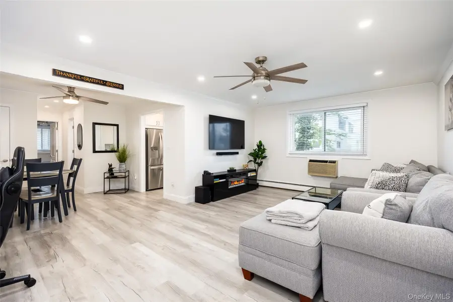 200 Merrick Road #F, Amityville, NY 11701 - #2