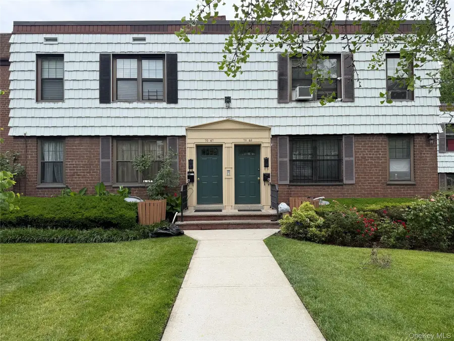 70-47A Park Drive E, Flushing, NY 11367 - #2