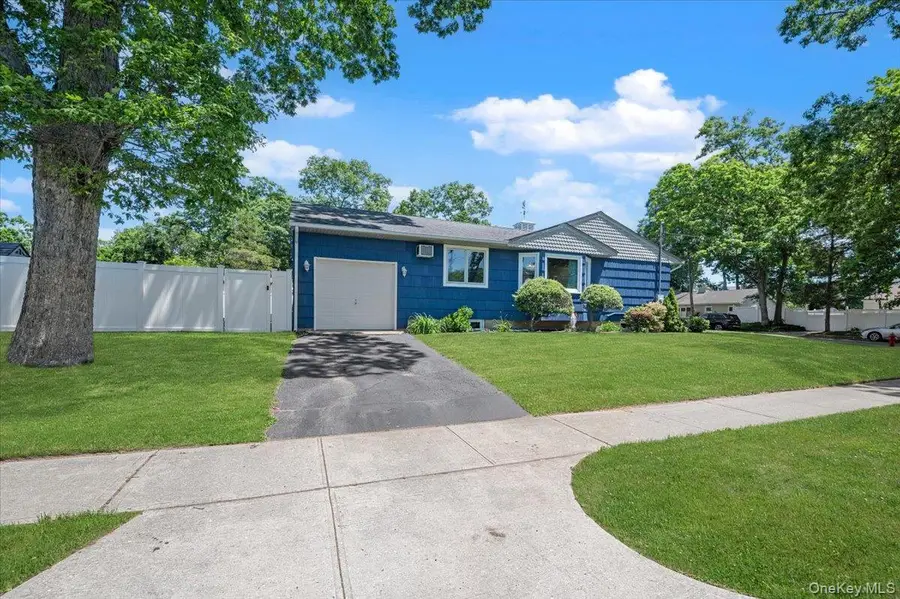 3 Cherry Street, Massapequa, NY 11758 - #3