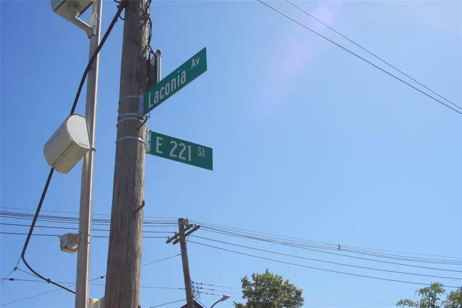 1100 E 221st Street, Bronx, NY 10469 - #3