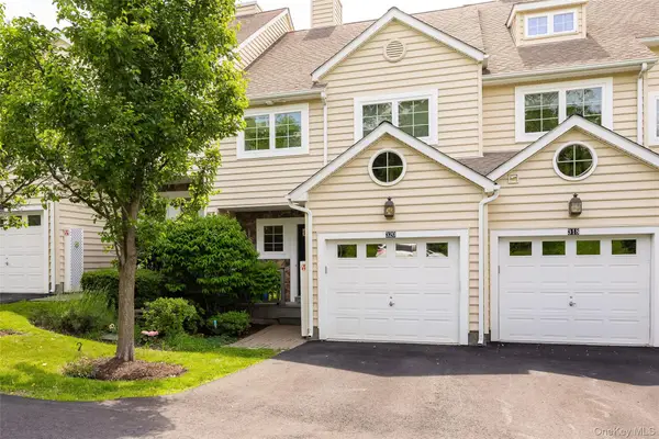 320 Hudson View Terrace, Hyde Park, NY 12538
