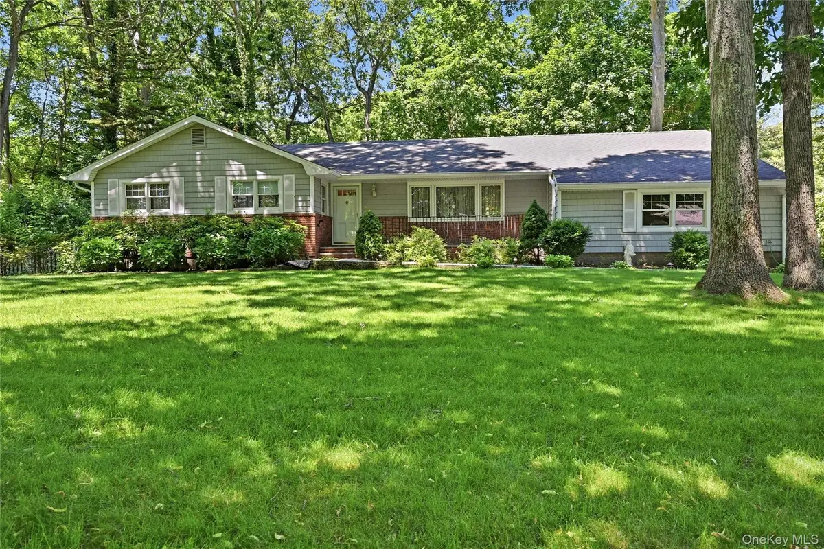 34 Bolan Drive, Huntington Station, NY 11746 - #1