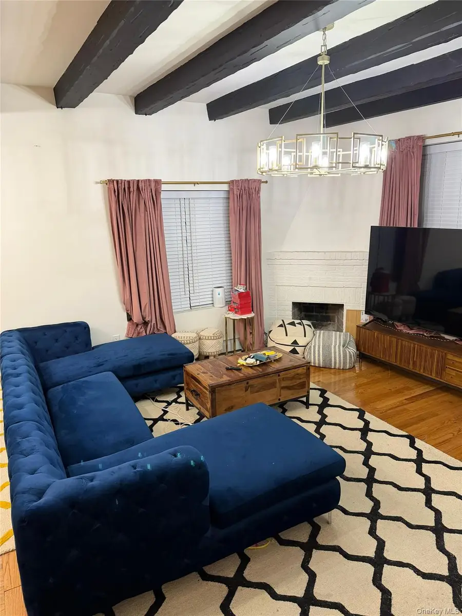 20507 Murdock Avenue, Saint Albans, NY 11412 - #2