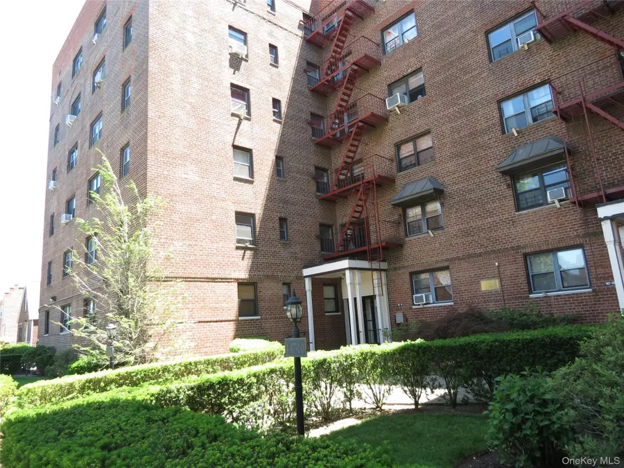147-14 84th Road #2A, Briarwood, NY 11435 - #2