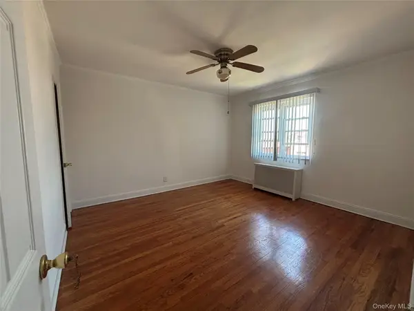 13241 60th Avenue, Flushing, NY 11355