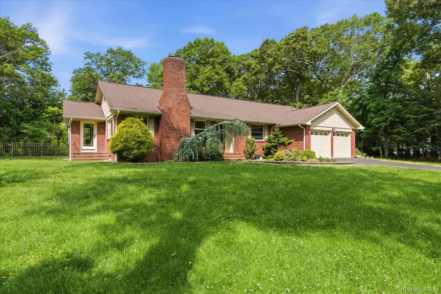 42 Cliff Road, Port Jefferson, NY 11777 - #3