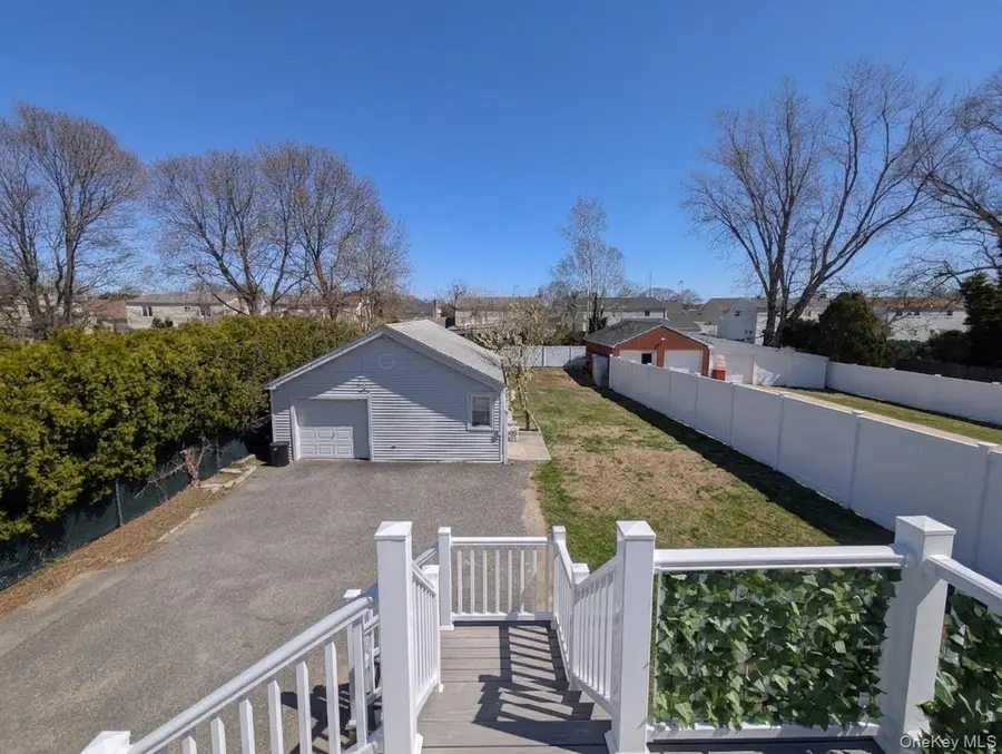 643 Midvale Avenue, East Meadow, NY 11554 - #3