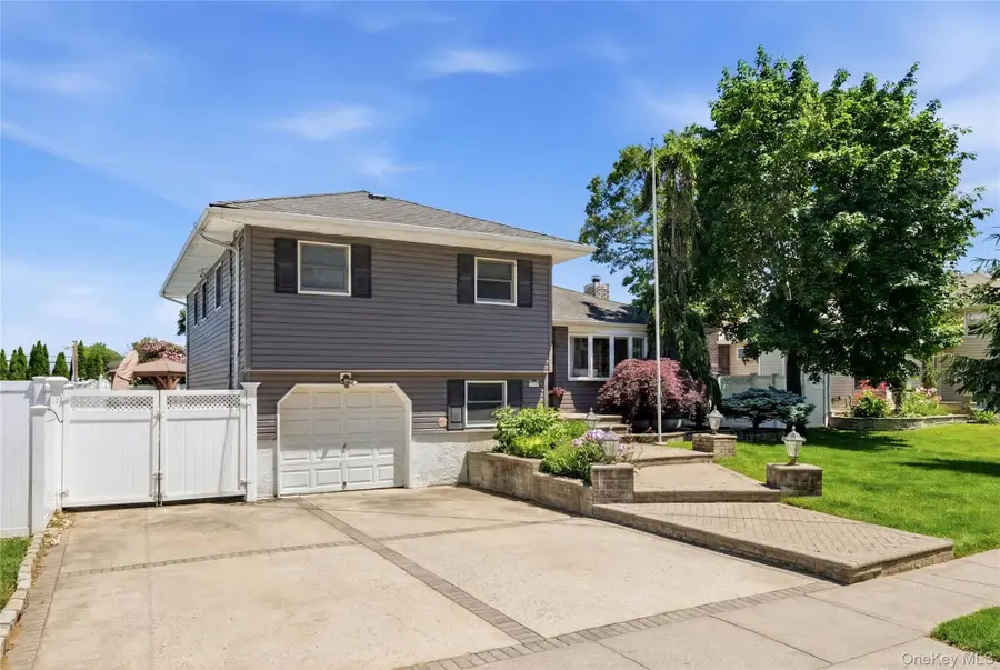 453 2nd Avenue, Massapequa Park, NY 11762 - #2