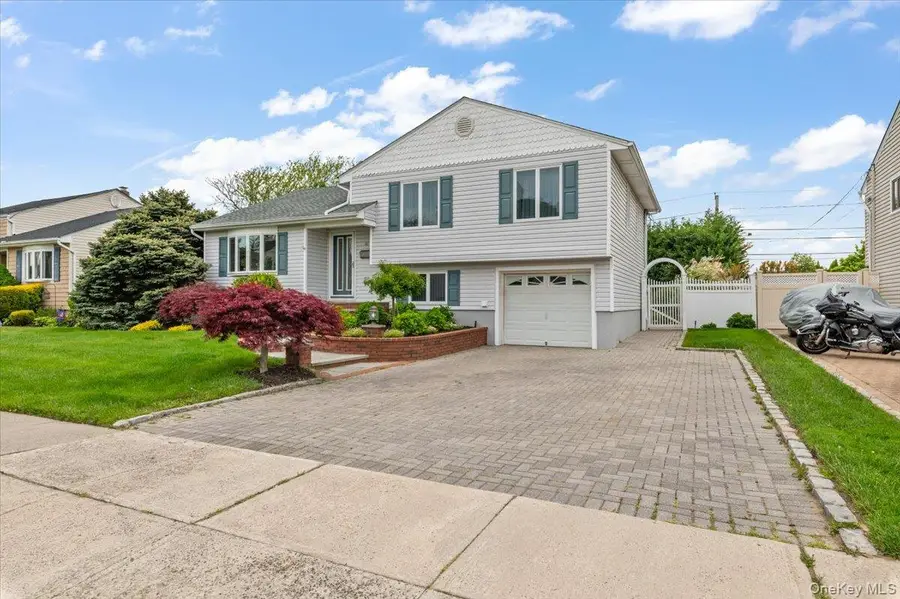 10 Peter Road, Hicksville, NY 11801 - #2