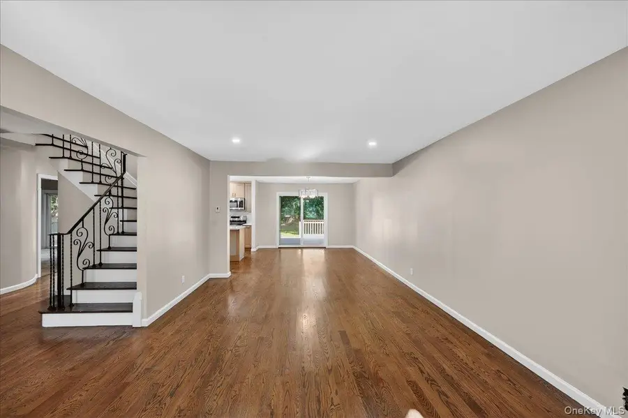 375 Old Willets Path, Hauppauge, NY 11788 - #2