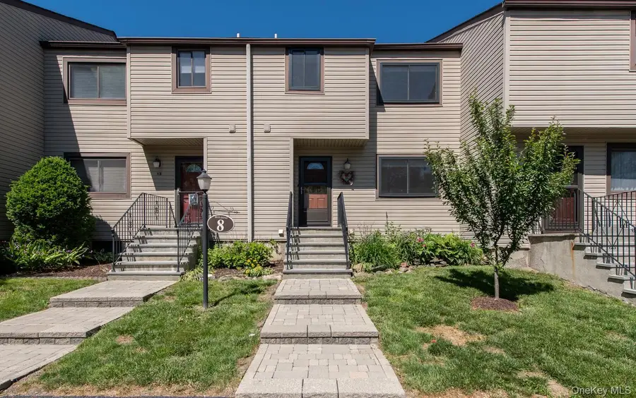 8 Knightsbridge #C, Poughkeepsie, NY 12603 - #3