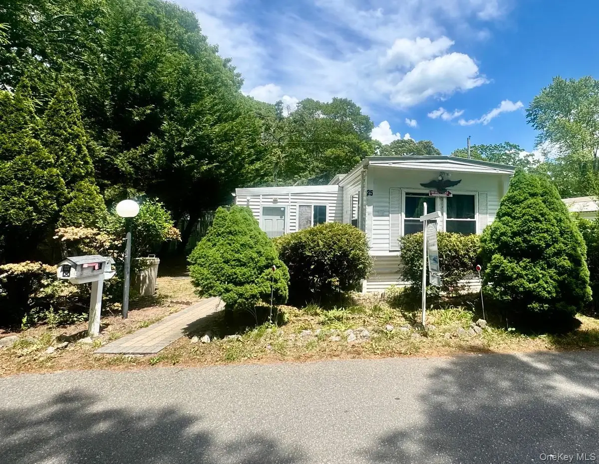 620 #25 Montauk Highway #25, Westhampton Beach, NY 11978 - #1