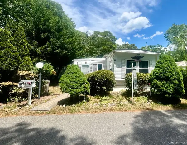 620 #25 Montauk Highway #25, Westhampton Beach, NY 11978