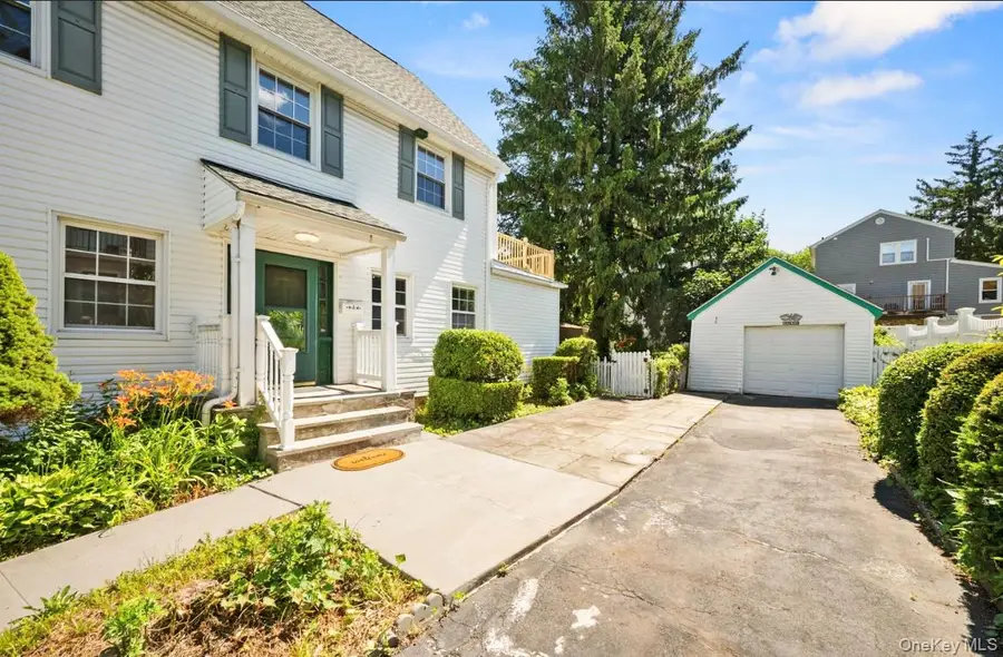 254 Lee Avenue, Yonkers, NY 10705 - #2
