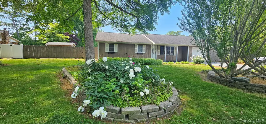 10 Twin Pine Lane, Center Moriches, NY 11934 - #2