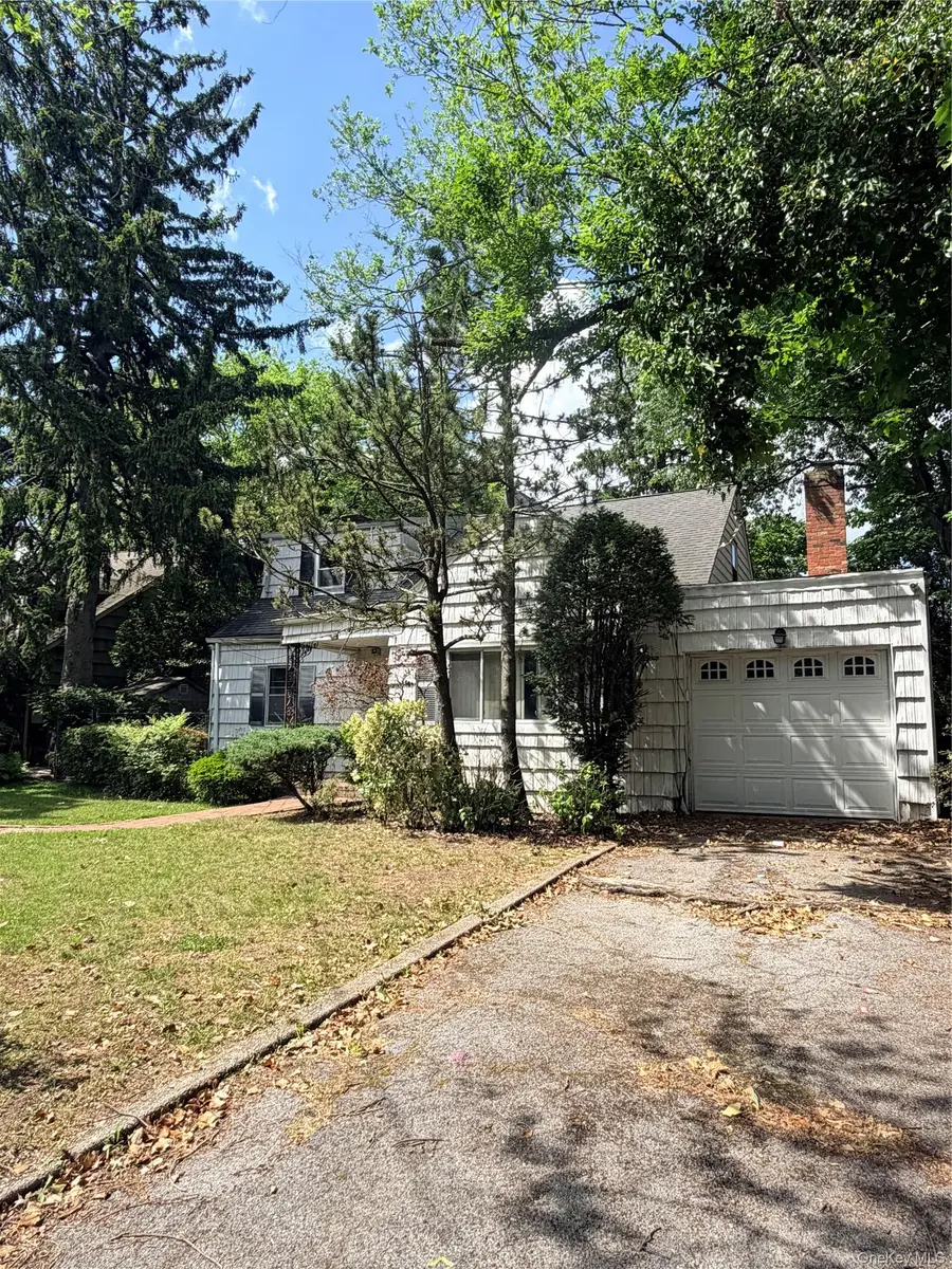 182 E Rockaway Road, Hewlett, NY 11557 - #3