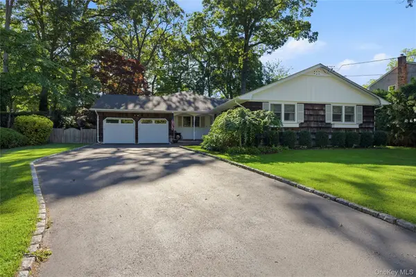 30 Woodland Road, Miller Place, NY 11764