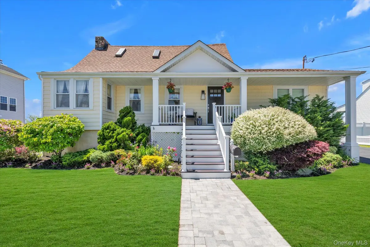 52 Bayview Avenue, Babylon, NY 11702 - #1