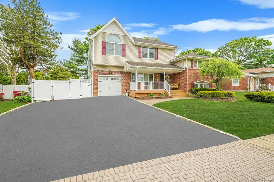 7 Elmwood Road, Deer Park, NY 11729 - #2
