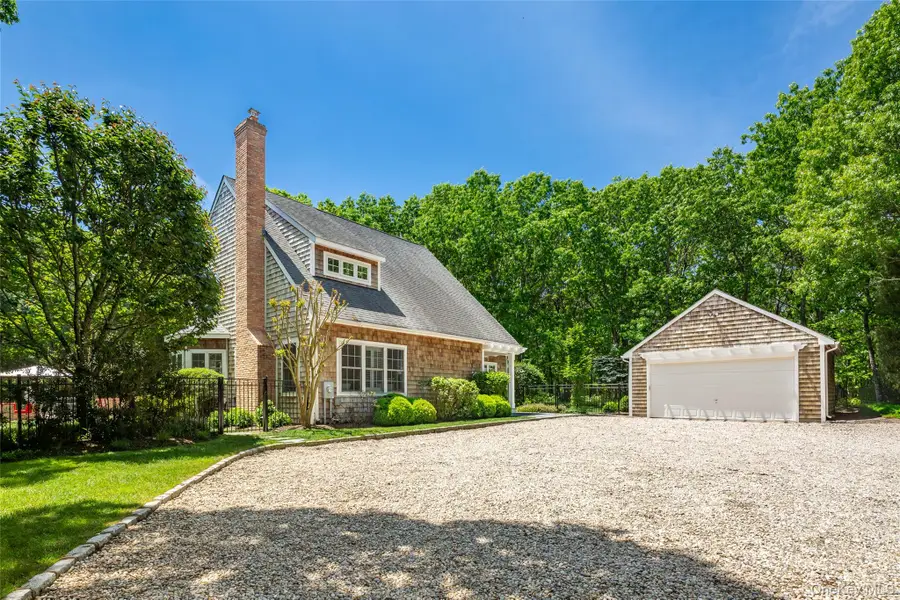20 Spinnaker Way, Southampton, NY 11968 - #3