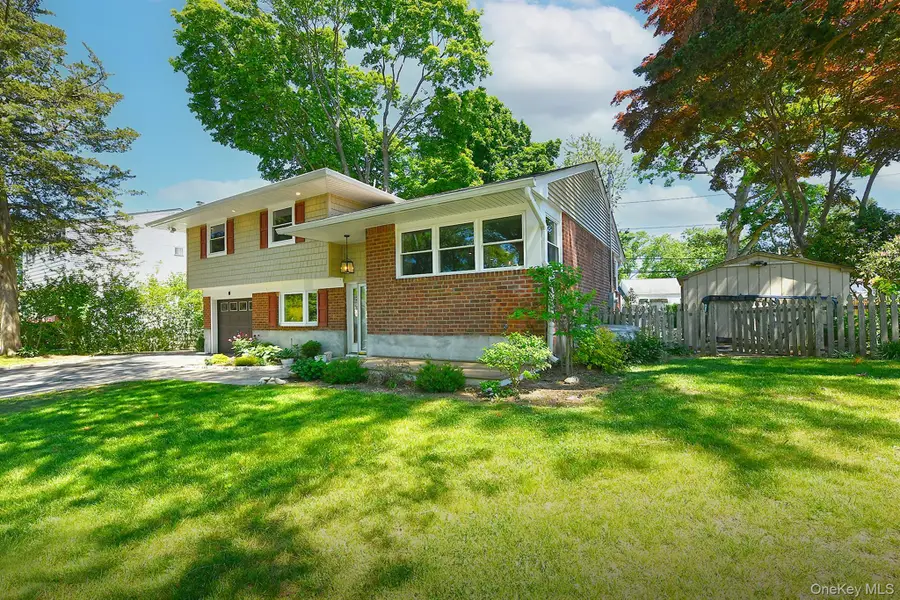 7 Rensselaer Drive, Commack, NY 11725 - #3
