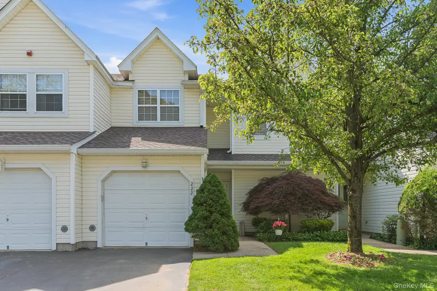 222 Erik Drive, East Setauket, NY 11733 - #2