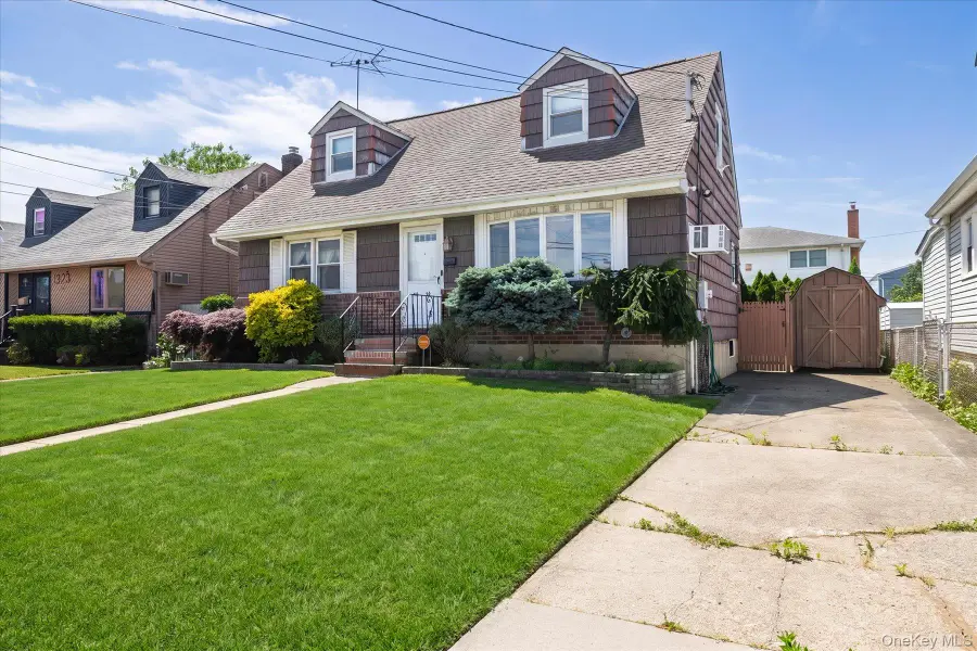 1329 Globe Avenue, Elmont, NY 11003 - #2