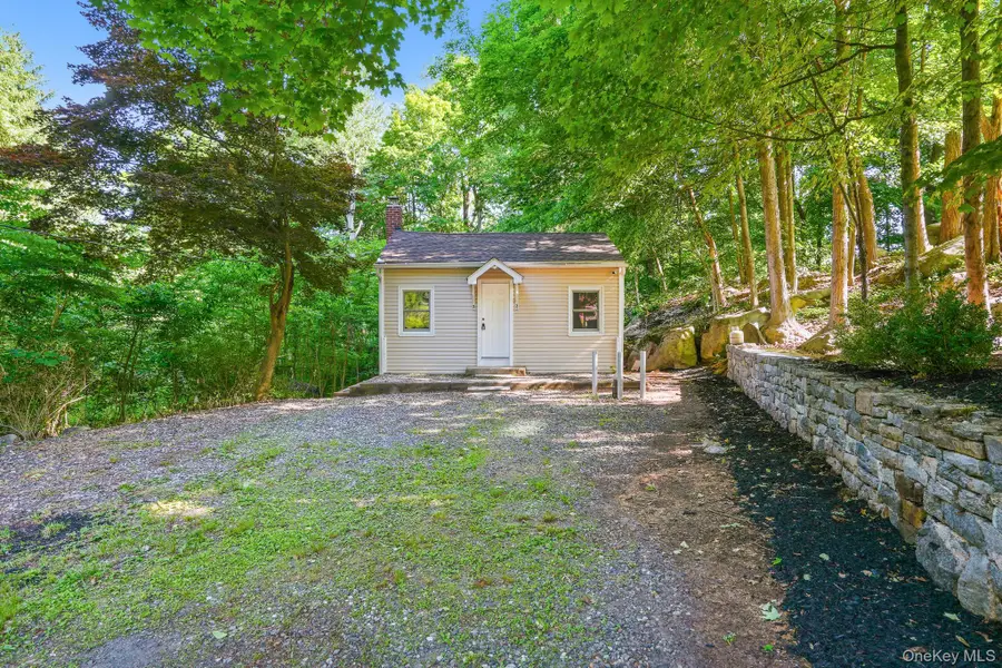 32 Lacona Drive, Patterson, NY 12563 - #2