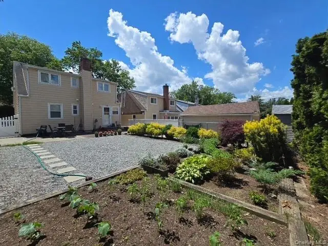 24841 Thebes Avenue, Little Neck, NY 11362 - #2