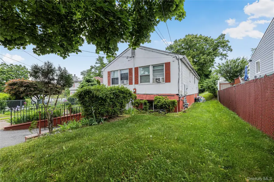 82 Riverdale Avenue, White Plains, NY 10607 - #2