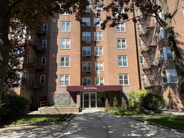 209-15 18th Avenue #4K, Bayside, NY 11360
