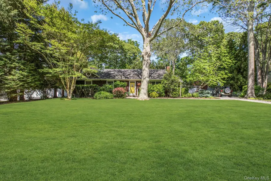 530 Woodcliff Drive, Mattituck, NY 11952 - #3