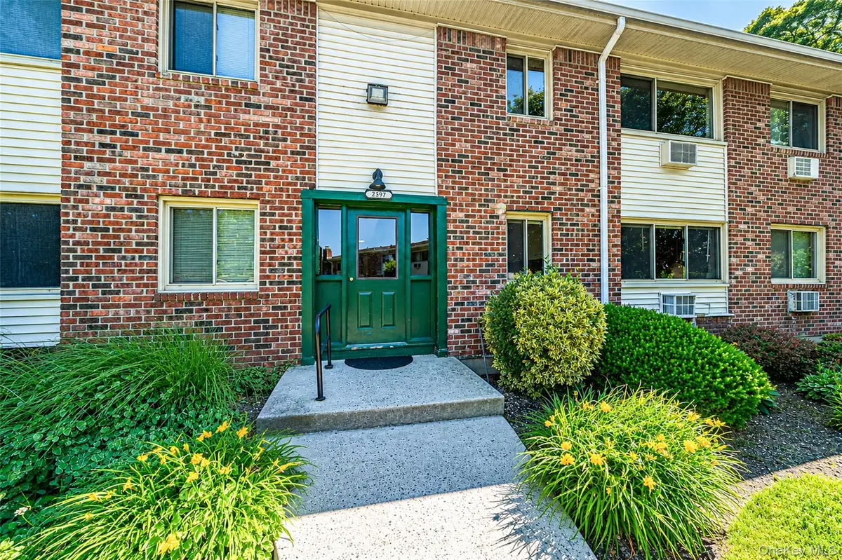 2397 Union Blvd #8a, Islip, NY 11751 - #1
