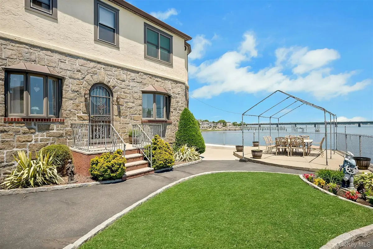3111 Dare Place, Bronx, NY 10465 - #1