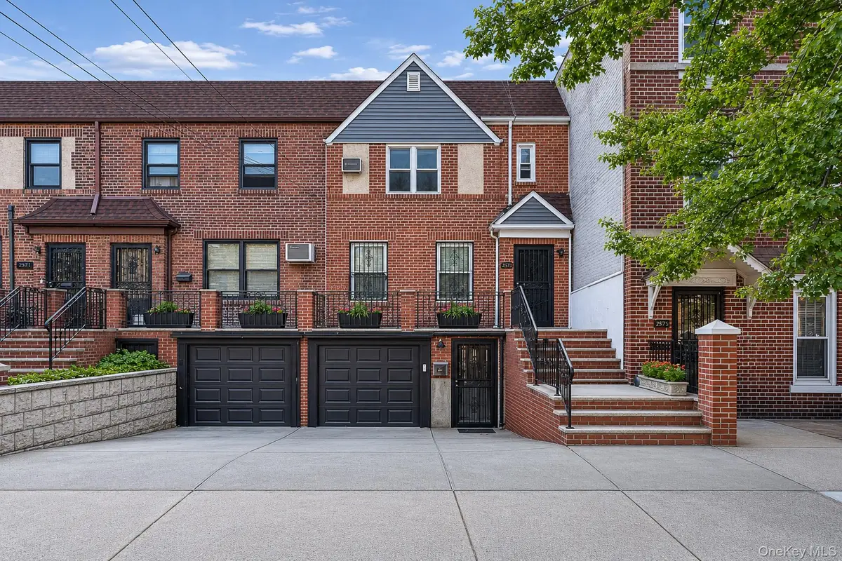 25-75 43rd Street, Astoria, NY 11103 - #1