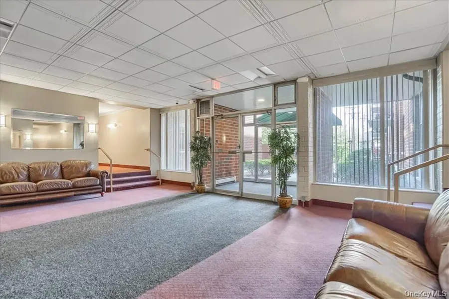 35 Park Avenue #2R, Suffern, NY 10901 - #2