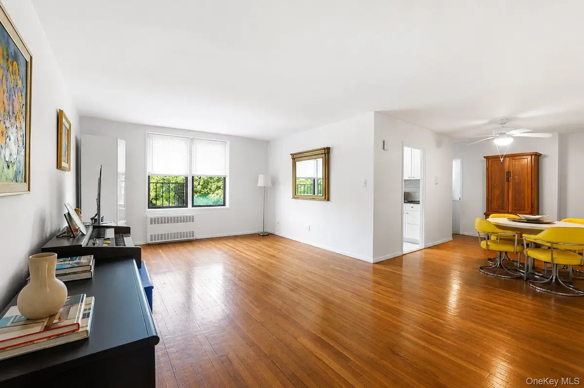 488 Ocean Parkway #3B, Brooklyn, NY 11218 - #1