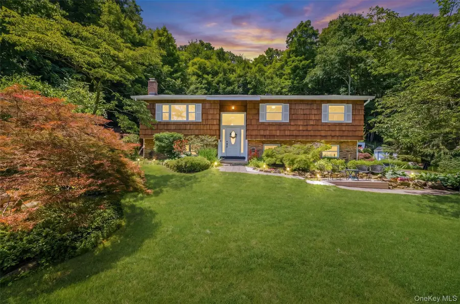 45 Lakeview Avenue W, Cortlandt Manor, NY 10567 - #3