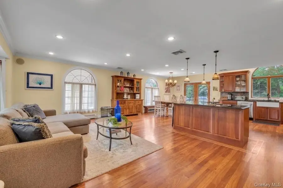 2635 Merrick Avenue, Merrick, NY 11566 - #3