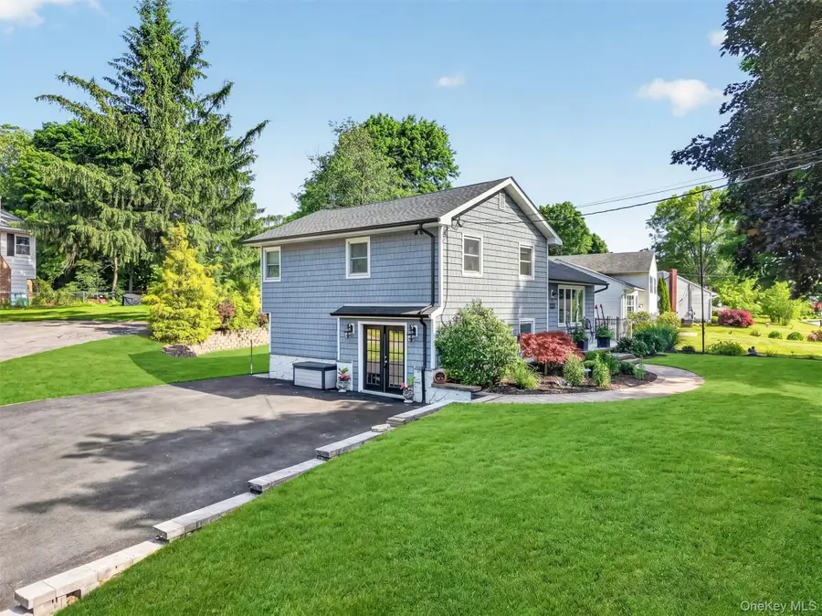 13 Clarkview Road, New Windsor, NY 12553 - #2