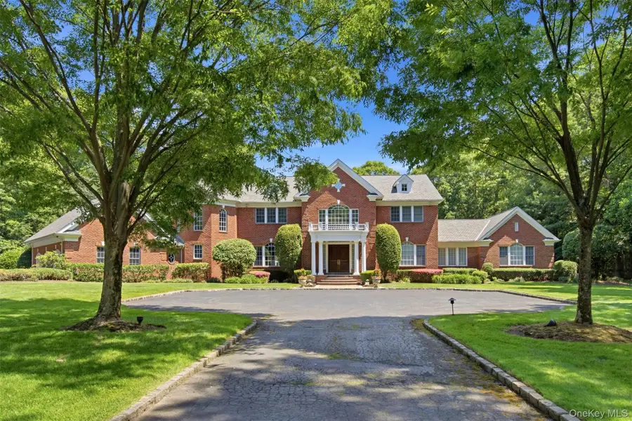 7 Fairway Court, Upper Brookville, NY 11771 - #3
