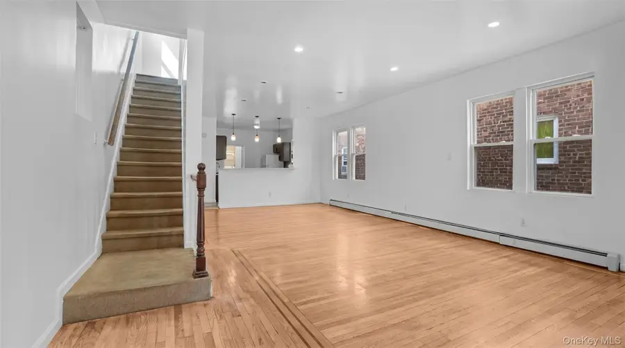 937 E 225th Street, Bronx, NY 10466 - #3
