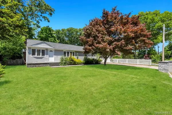 120 Smithtown Polk Boulevard, Centereach, NY 11720