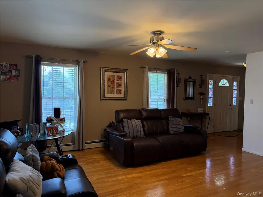 8 Walnut Lane, Middletown, NY 10940 - #3
