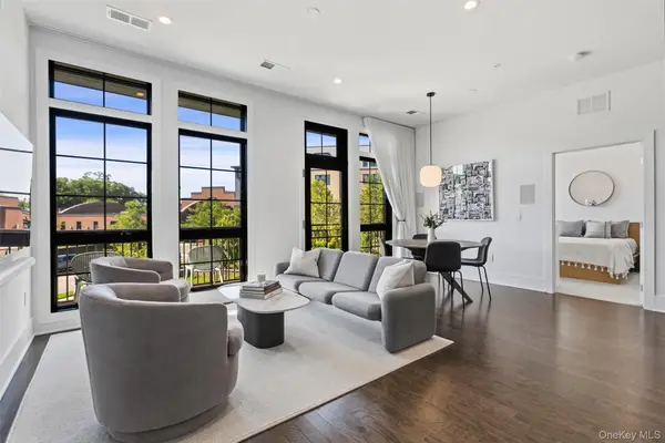 100 Legend Drive #206, Sleepy Hollow, NY 10591