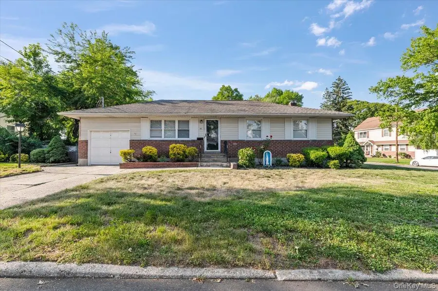 42 Larry Drive, Commack, NY 11725 - #2