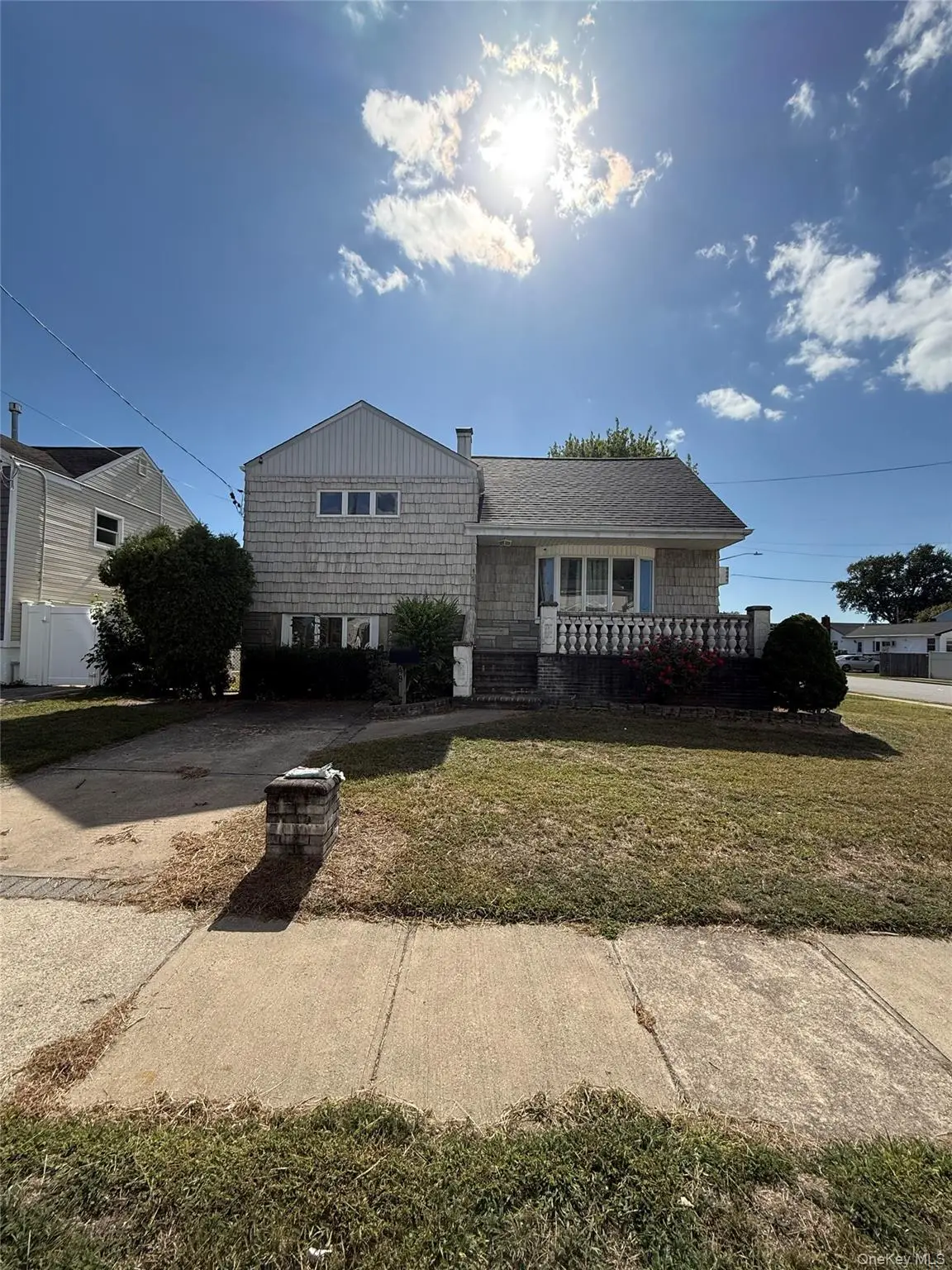 49 Noble Street, North Babylon, NY 11703 - #1