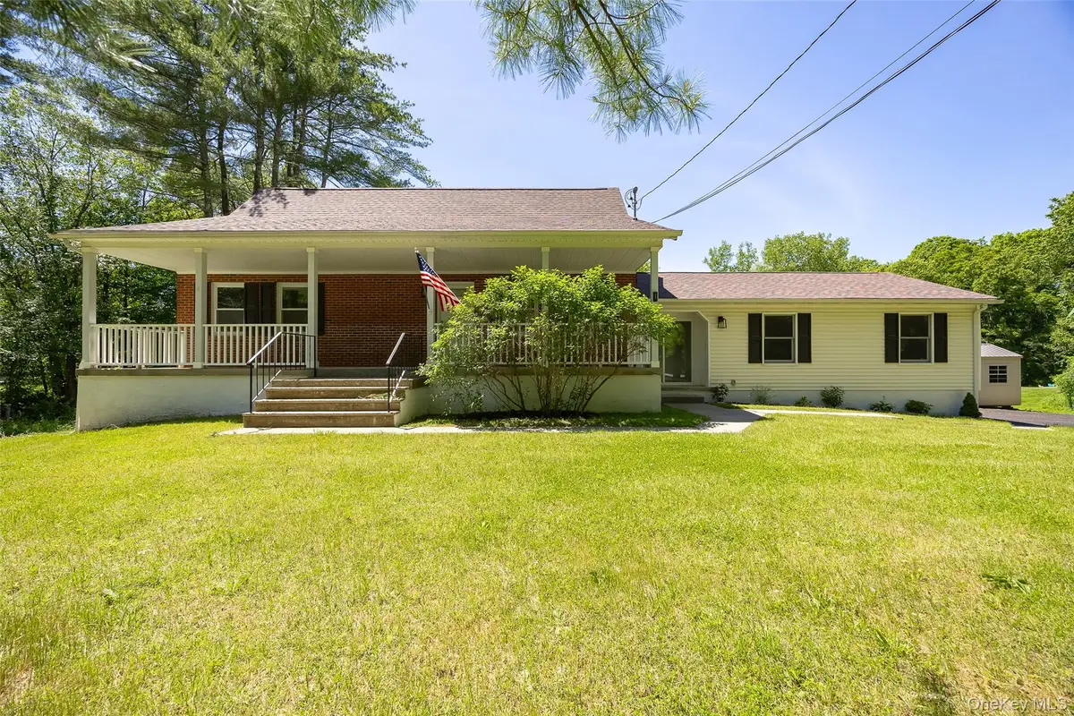 18 Cream Street, Hyde Park, NY 12538 - #1